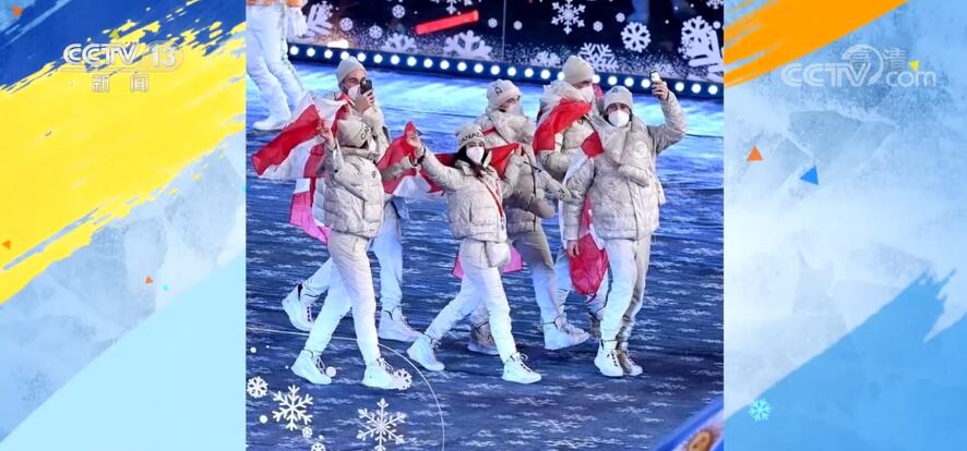 各国运动员社交账号刷屏,分享冬奥会闭幕式精彩瞬间