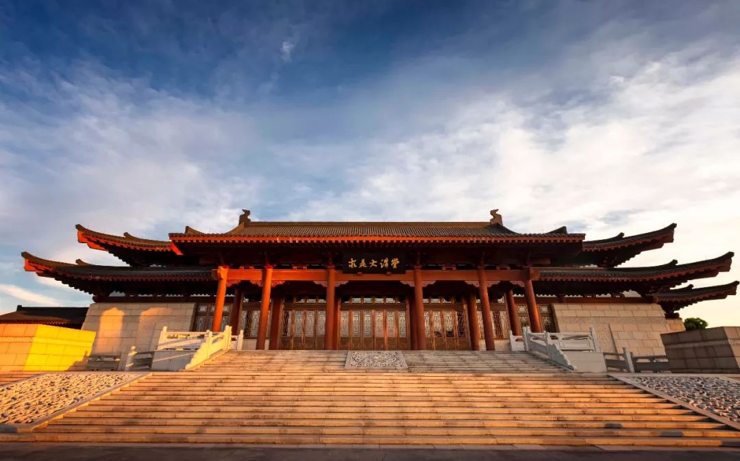 浙江大学本科招生章程：招生代码、录取原则及证书颁发规定